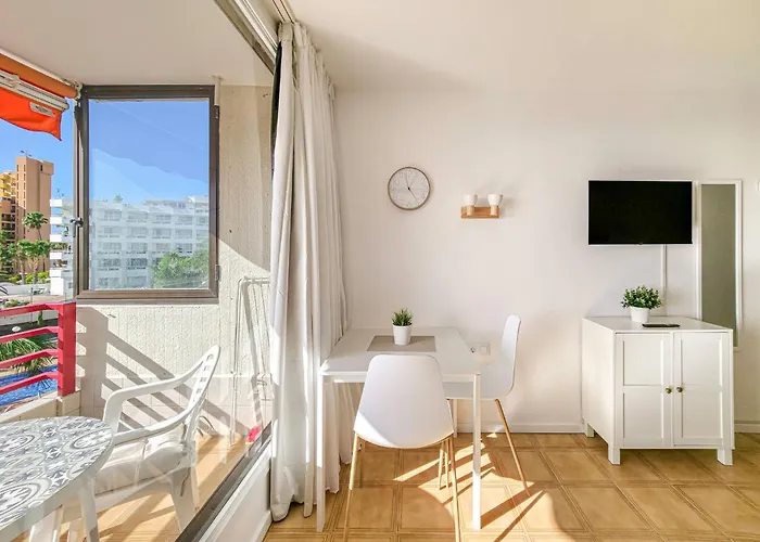 As De Casas - Olympia 아데제