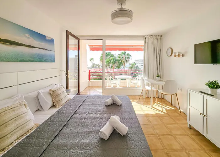 As De Casas - Olympia Costa Adeje (Tenerife)